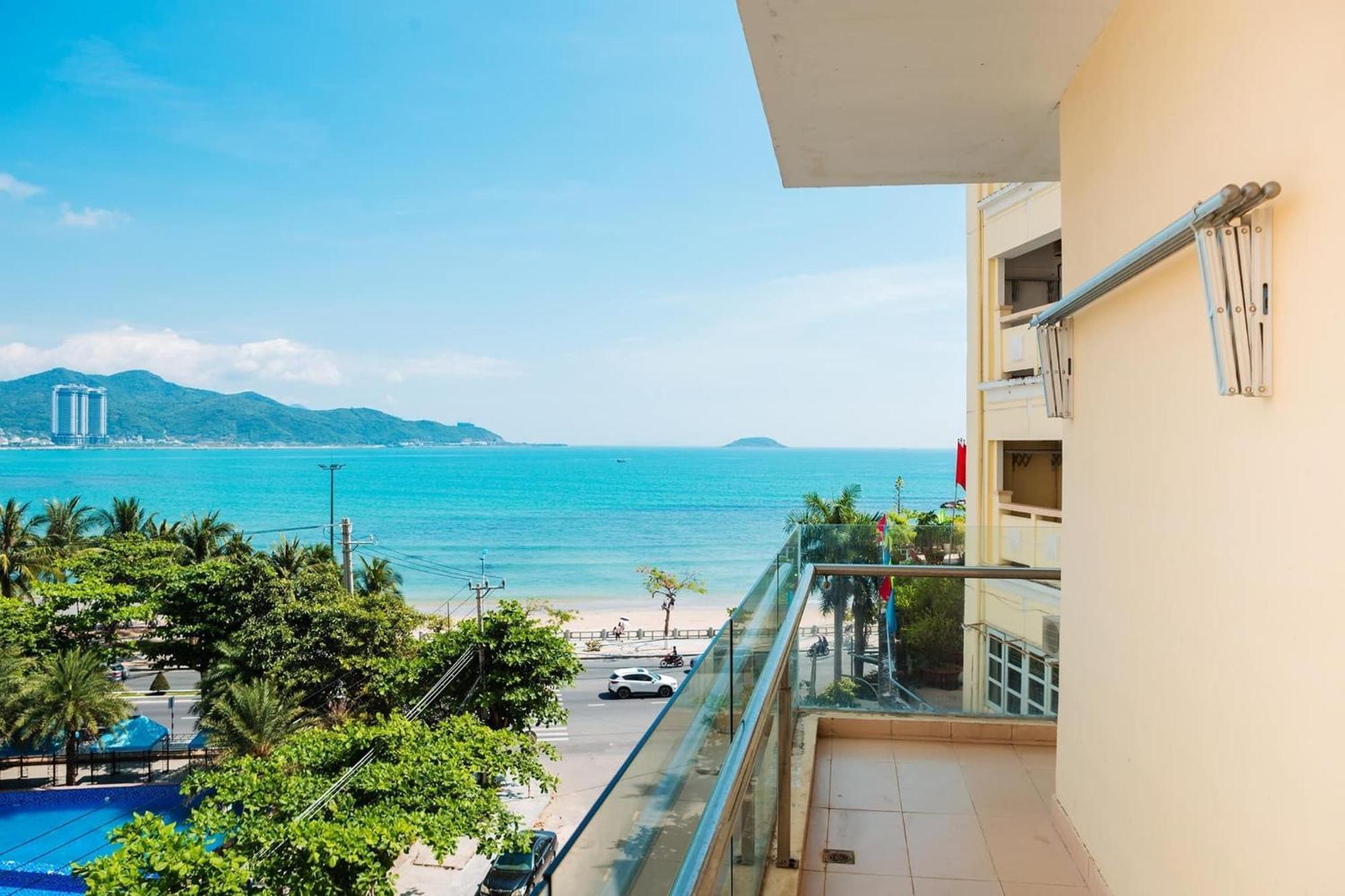 Hon Chong Hotel Nha Trang Esterno foto