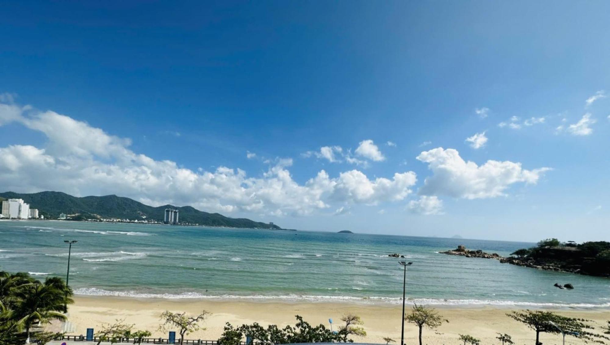Hon Chong Hotel Nha Trang Esterno foto