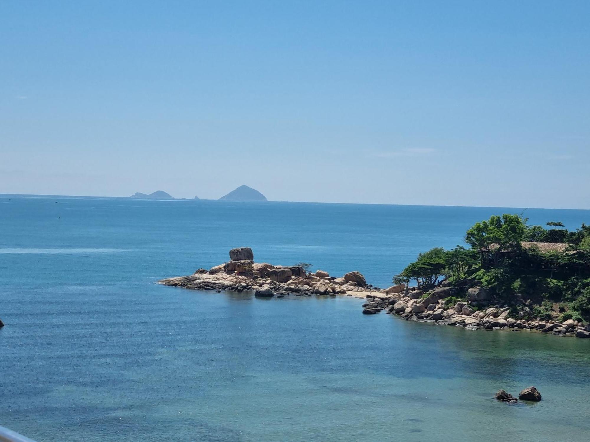 Hon Chong Hotel Nha Trang Esterno foto