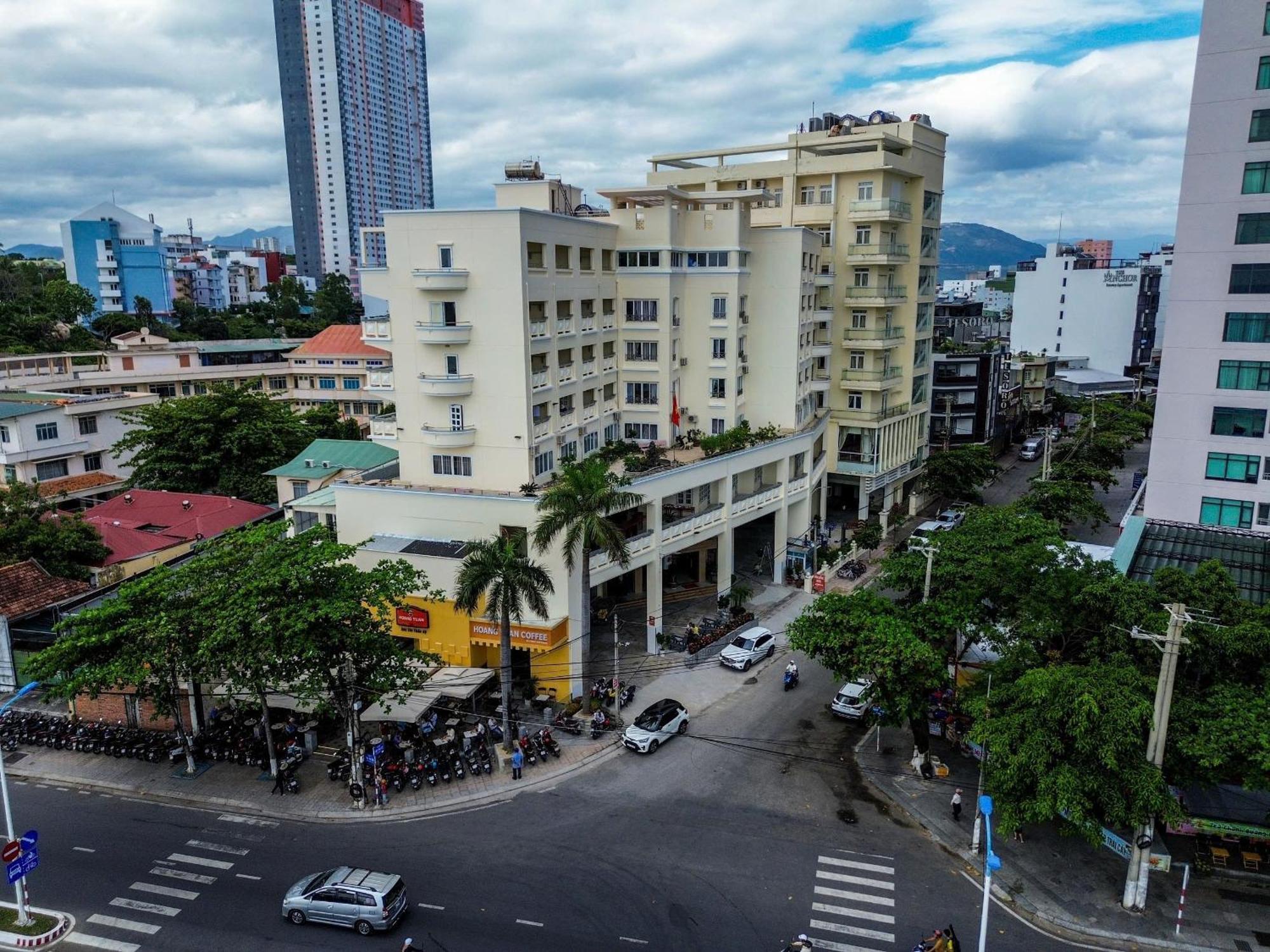 Hon Chong Hotel Nha Trang Esterno foto